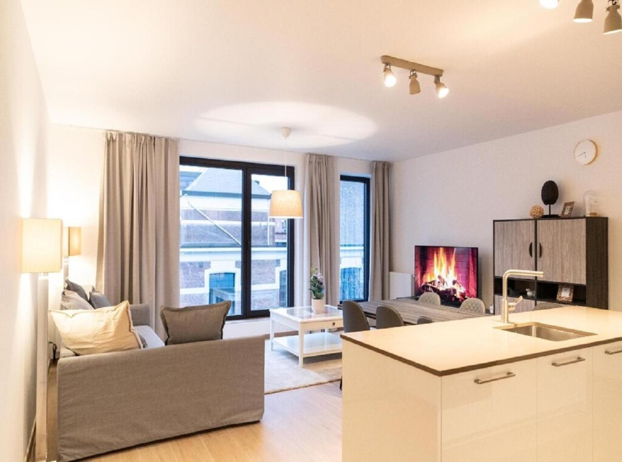 Oneluxstay Near Diamond District Antwerpen Buitenkant foto