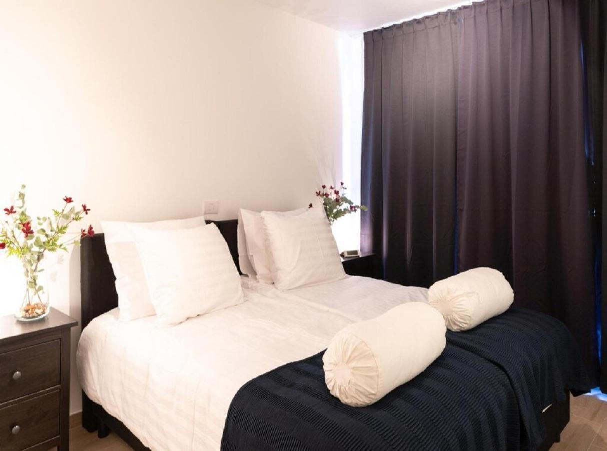 Oneluxstay Near Diamond District Antwerpen Buitenkant foto