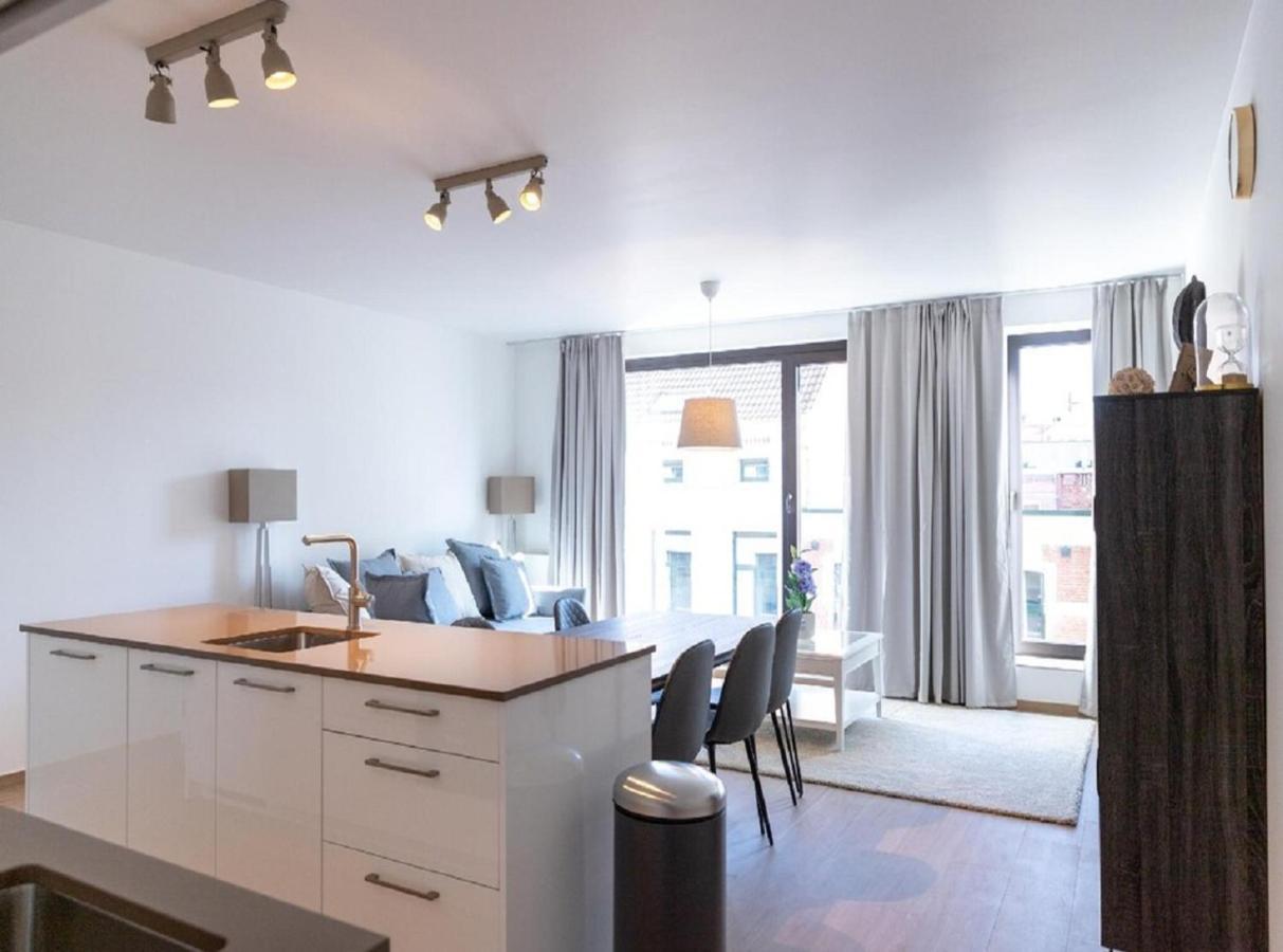 Oneluxstay Near Diamond District Antwerpen Buitenkant foto