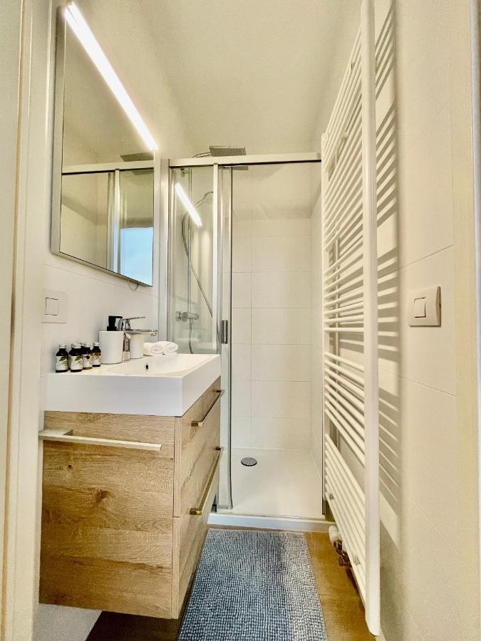 Oneluxstay Near Diamond District Antwerpen Buitenkant foto