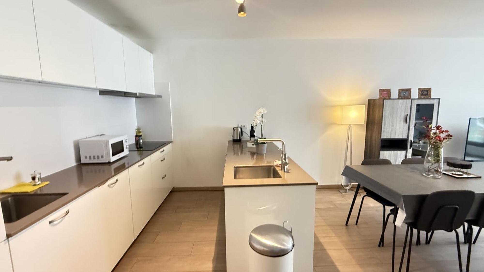Oneluxstay Near Diamond District Antwerpen Buitenkant foto
